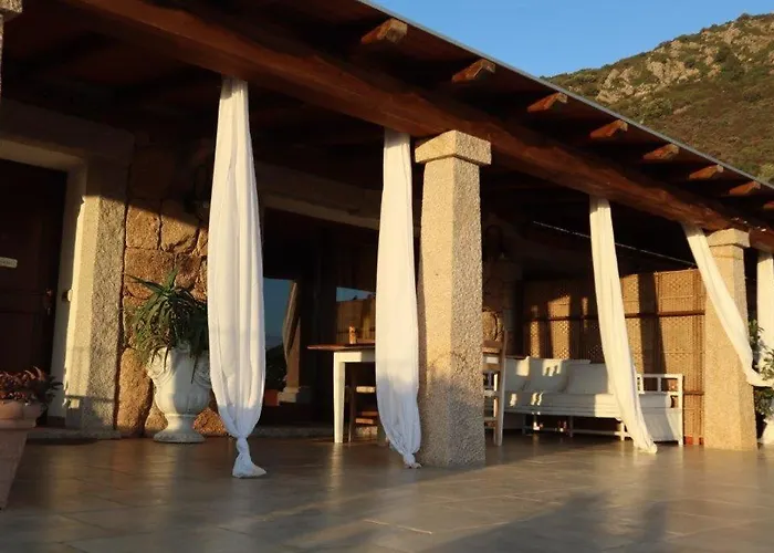 Osseddu Будинок відпочинку *