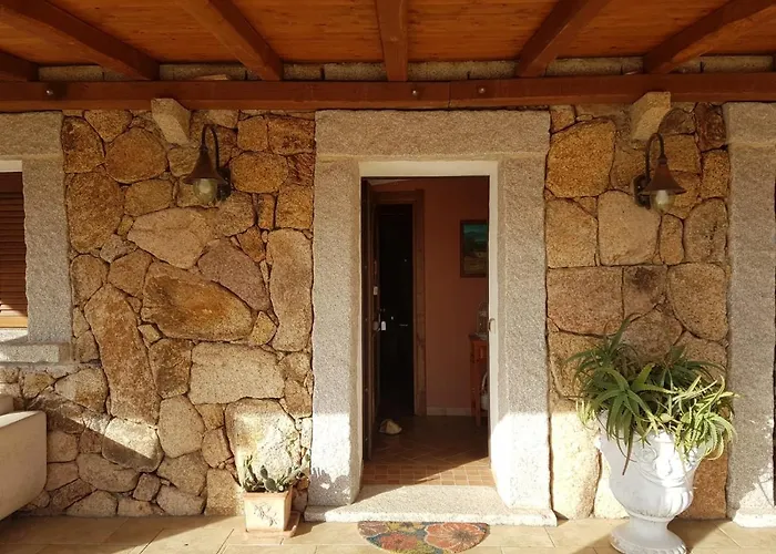 Osseddu Будинок відпочинку *